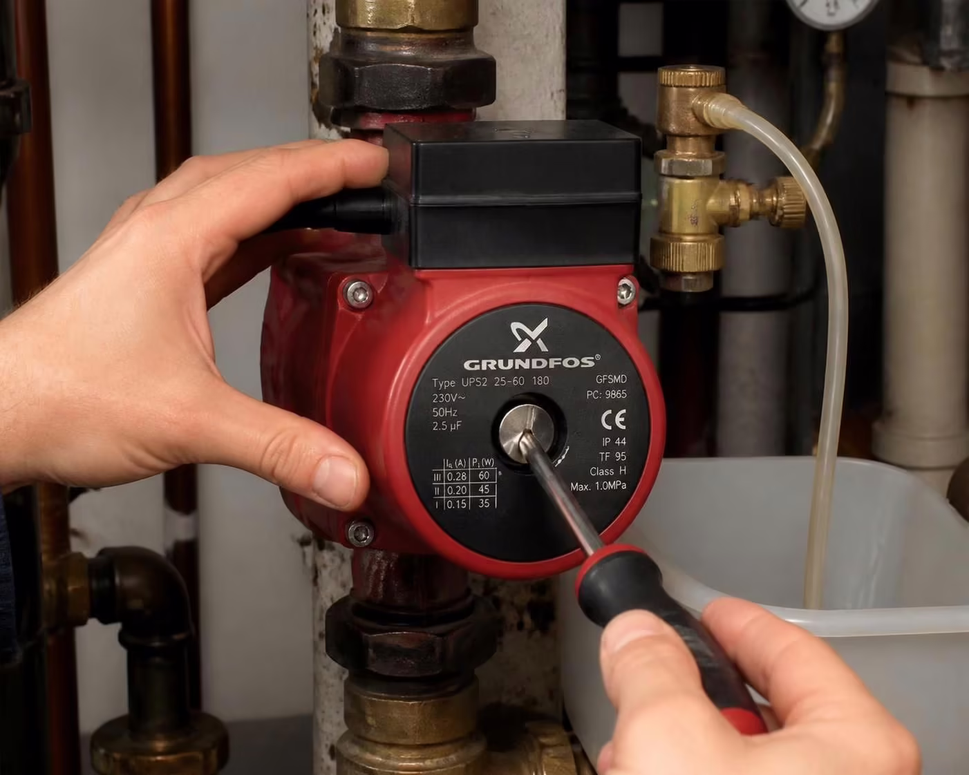 découvrez comment réamorcer facilement un circulateur grundfos bloqué après une vidange du circuit grâce à nos conseils pratiques et simples à suivre.